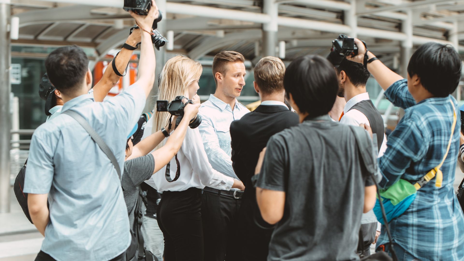 Claves para que un periodista se interese por tu nota de prensa