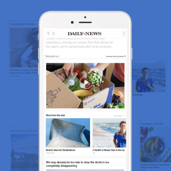 Ejemplo de feed de Taboola en Daily News mostrando anuncios nativos entre contenidos editoriales