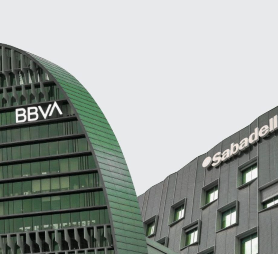 Sedes del BBVA y del Sabadell