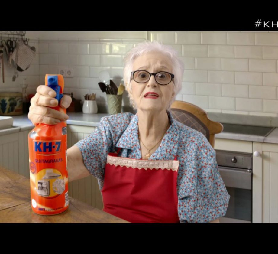 La genial Chus Lampreabe en el spot de KH7 de Bayona